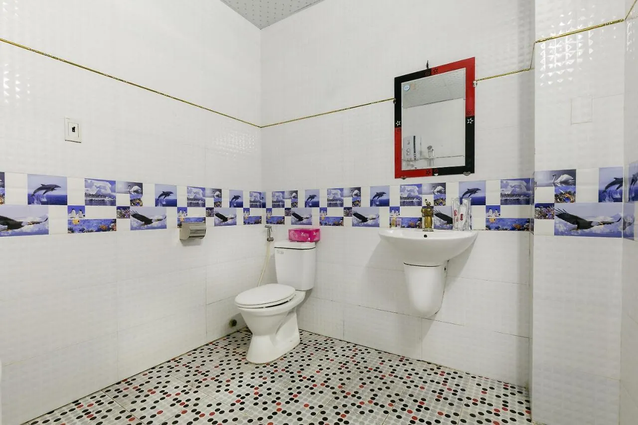 Oyo 486 Nhat Nhat Hotel Ho Chi Minh City