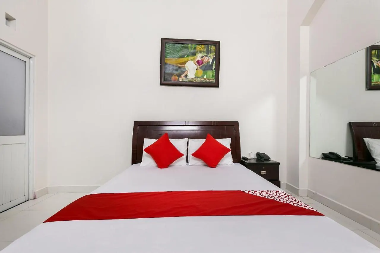 **  Oyo 486 Nhat Nhat Hotel Ho Chi Minh City Vietnam